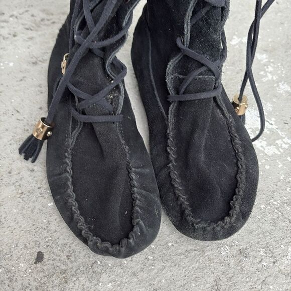 Tory Burch Walker moccasin fringe suede boots - Picture 5 of 9